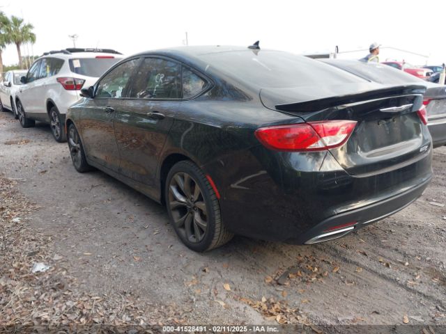 1C3CCCBG8FN643695 Chrysler 200 S