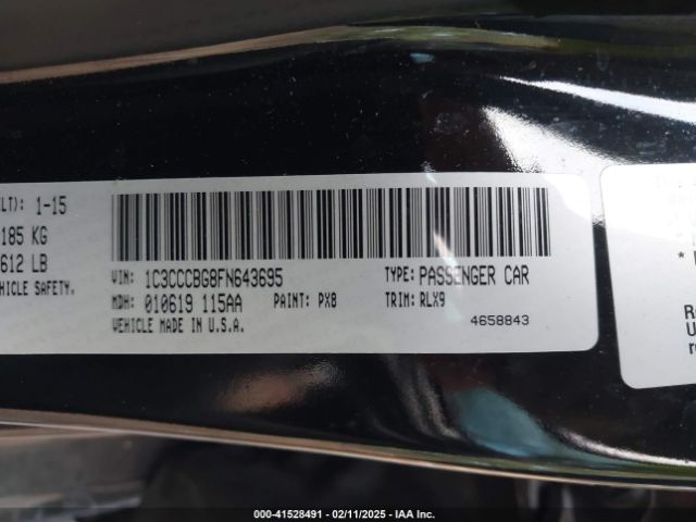 1C3CCCBG8FN643695 Chrysler 200 S