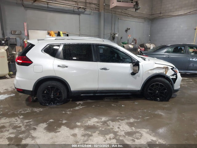 Nissan ROGUE SV 2017 KNMAT2MV6HP590320 Image 13