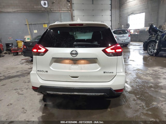 Nissan ROGUE SV 2017 KNMAT2MV6HP590320 Image 16
