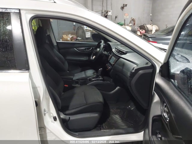 Nissan ROGUE SV 2017 KNMAT2MV6HP590320 Image 5