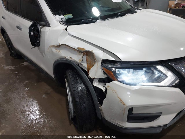 Nissan ROGUE SV 2017 KNMAT2MV6HP590320 Image 6