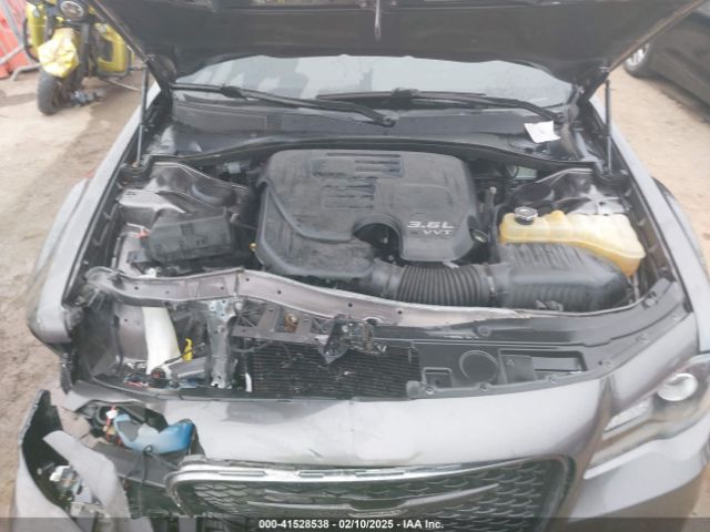 2C3CCABG5JH244653 Chrysler 300 300s