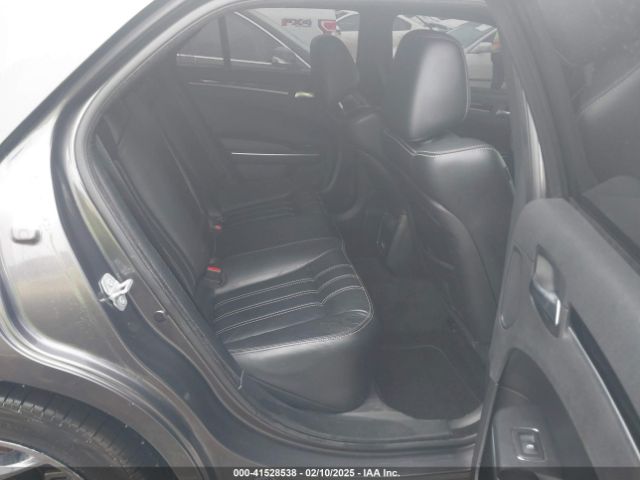 2C3CCABG5JH244653 Chrysler 300 300s