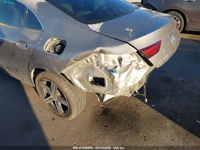 WDD5J4HB1LN036082 Mercedes-Benz CLA 250 4MATIC