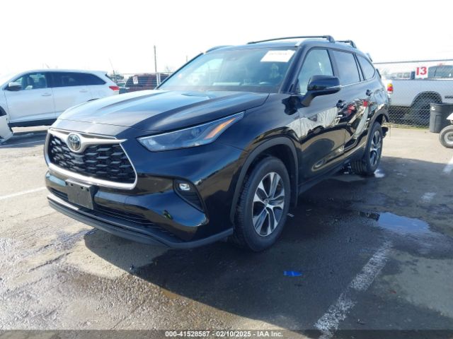 2024 TOYOTA HIGHLANDER 5TDKDRBH4RS561218 Photo 1