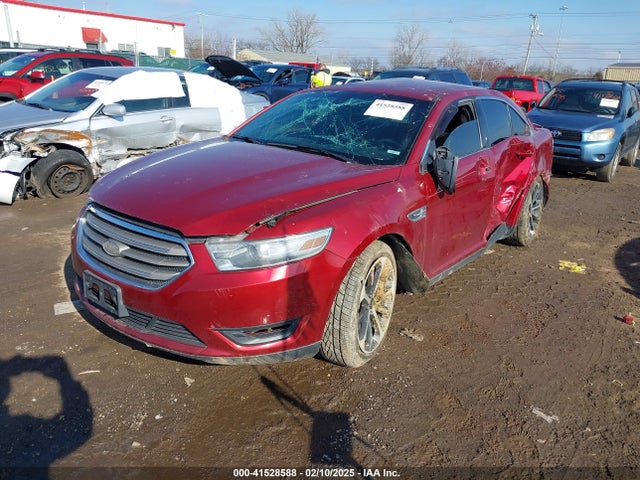 Ford TAURUS SEL 2014 1FAHP2E83EG133784 Image 2
