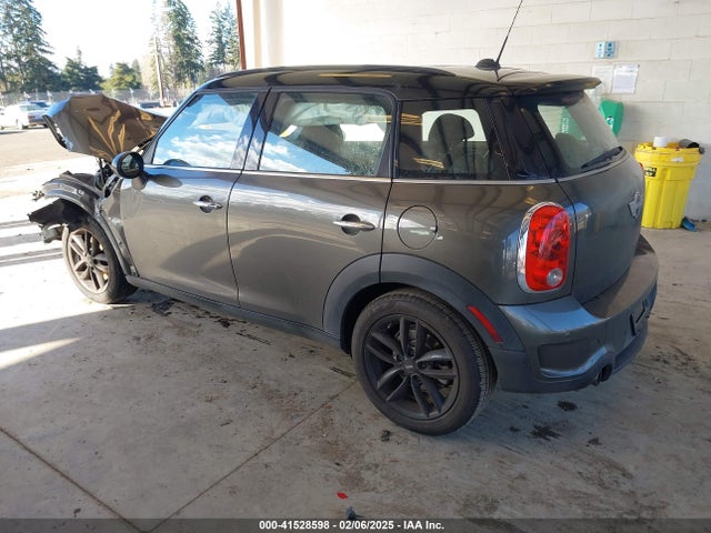 2012 MINI COOPER S COUNTRYMAN WMWZC3C55CWM26742 Photo 2