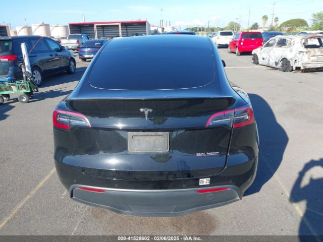 7SAYGDEF1NF453526 Tesla Model Y Performance Dual Motor All-wheel Drive