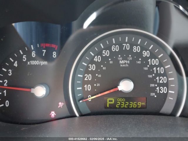 KNDMG4C7XE6542143 KIA SEDONA LX