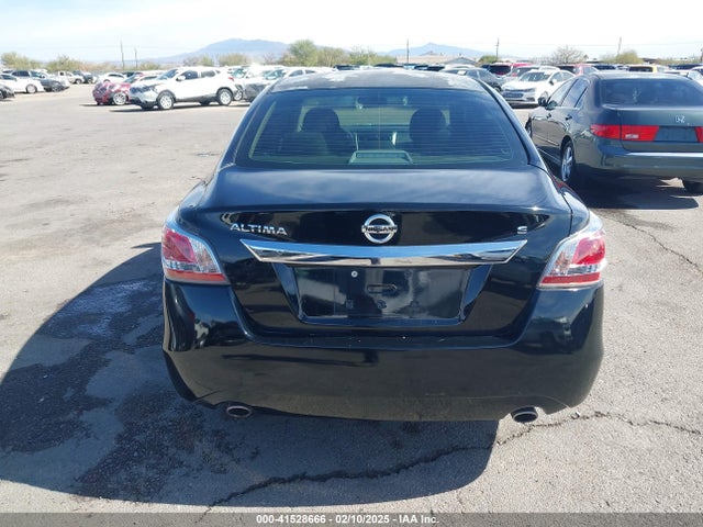 Nissan Altima 2.5 S 2015 1N4AL3AP1FN913814 Image 16