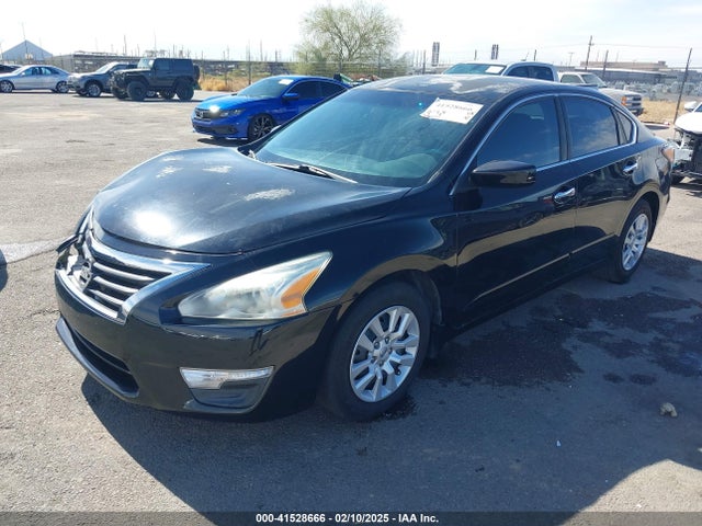 Nissan Altima 2.5 S 2015 1N4AL3AP1FN913814 Image 2