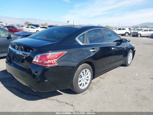 Nissan Altima 2.5 S 2015 1N4AL3AP1FN913814 Image 4