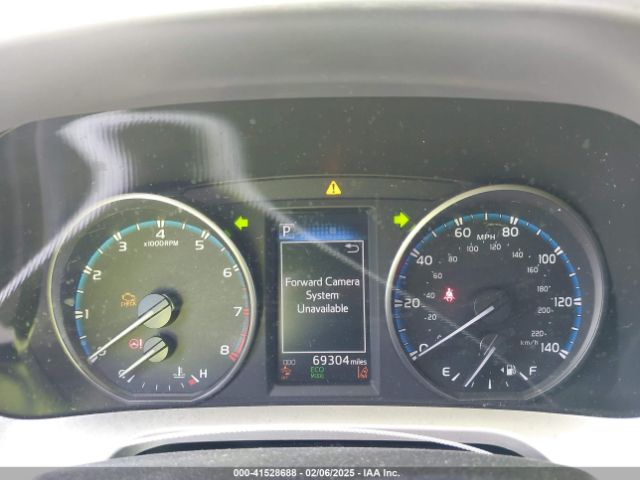 JTMZFREV8JJ732113 Toyota RAV4 LE
