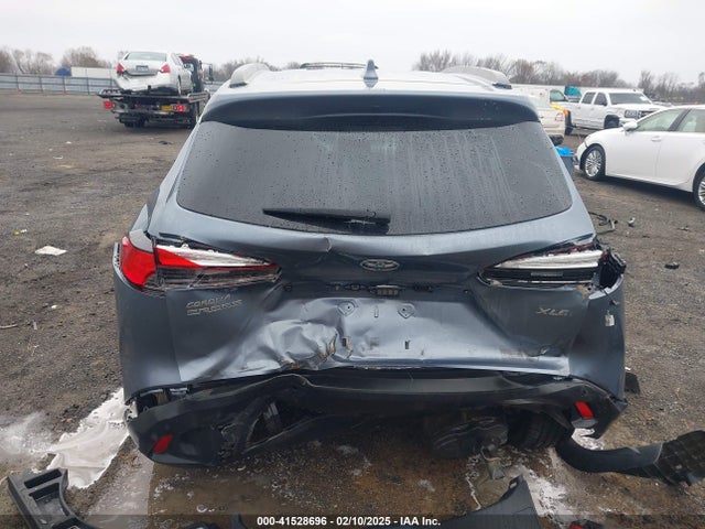 7MUDAAAG2NV011575 Toyota Corolla Cross Xle