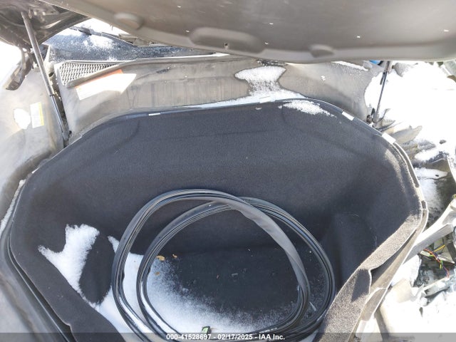 2015 TESLA MODEL S 5YJSA4H21FFP73217 Photo 9