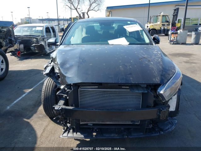 3KPF24AD4PE518157 KIA Forte Lxs