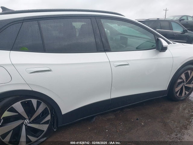 1V2BMPE8XPC052229 Volkswagen Id.4 Standard