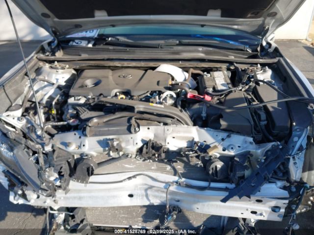 4T1T11BK2NU060596 Toyota Camry Se Awd