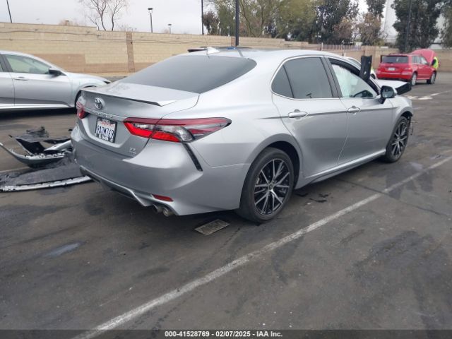 4T1T11BK2NU060596 Toyota Camry Se Awd