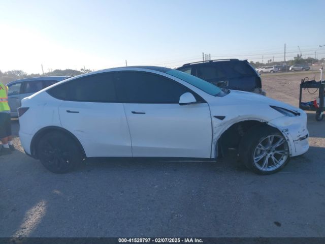 5YJYGDEE9MF297139 Tesla Model Y Long Range Dual Motor All-wheel Drive