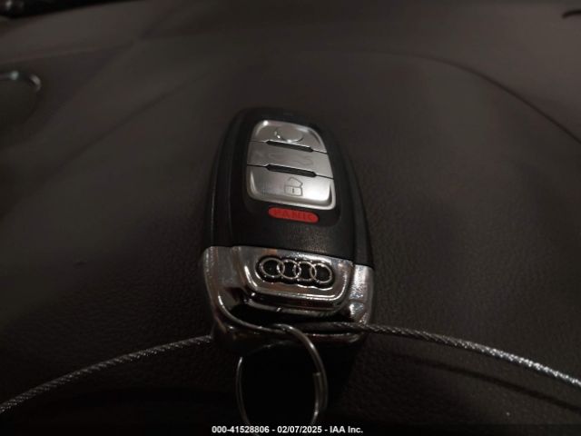 WA1LFAFP1EA075646 Audi Q5 2.0t Premium