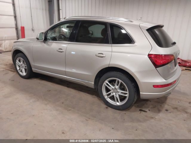 WA1LFAFP1EA075646 Audi Q5 2.0t Premium