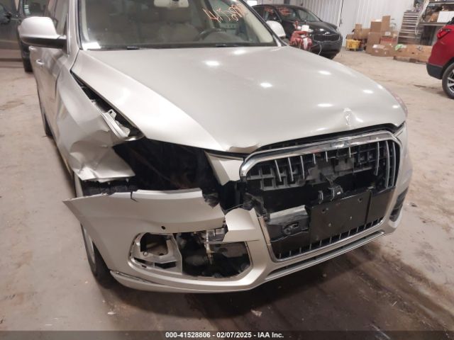 WA1LFAFP1EA075646 Audi Q5 2.0t Premium