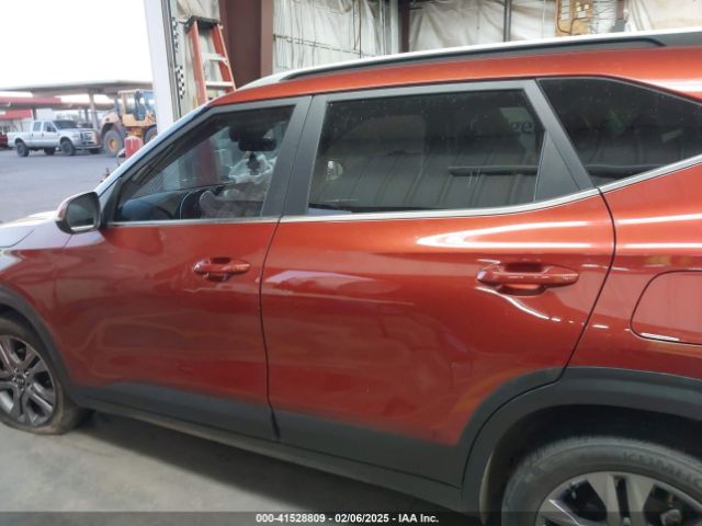 KNDEU2AA4M7188614 KIA SELTOS S