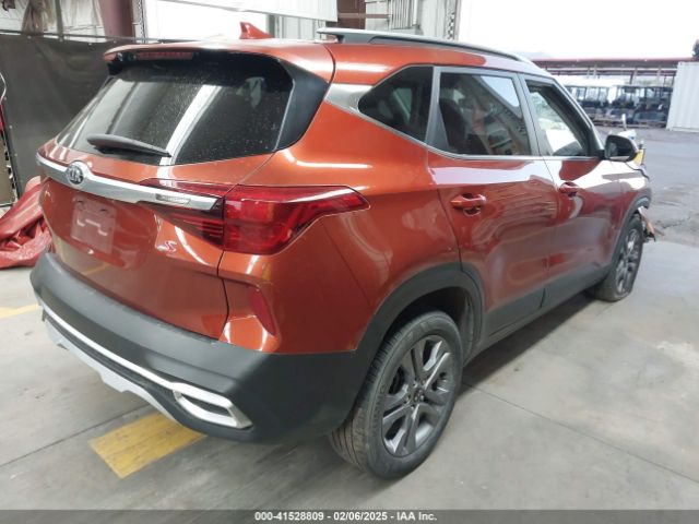 KNDEU2AA4M7188614 KIA SELTOS S