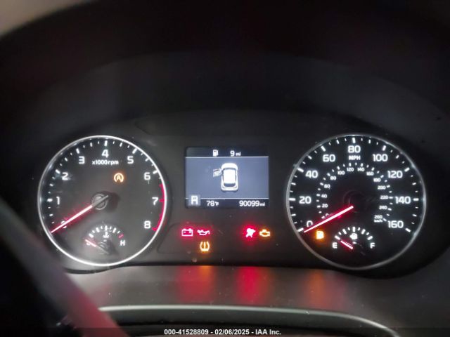 KNDEU2AA4M7188614 KIA SELTOS S