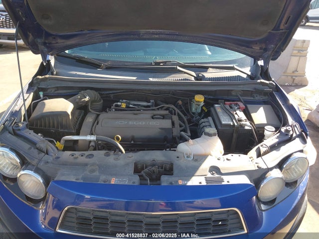 Chevrolet Sonic Lt Auto 2014 1G1JC5SH2E4129393 Image 10