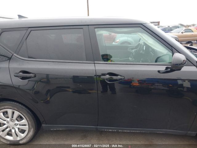 KNDJ23AU5N7810935 KIA SOUL LX
