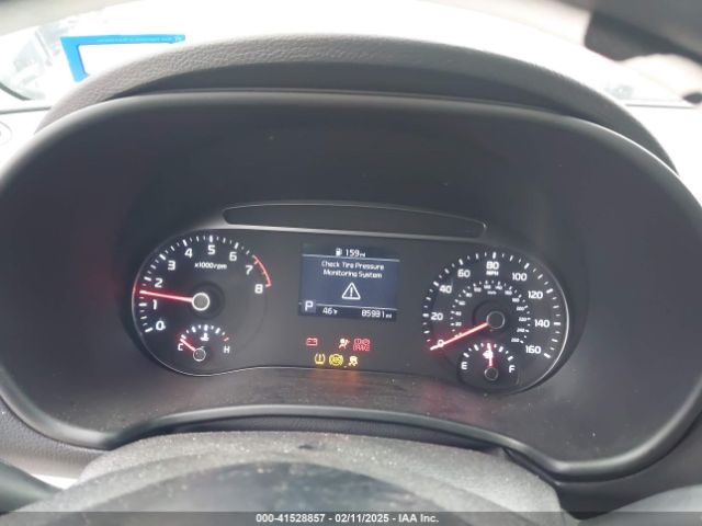 KNDJ23AU5N7810935 KIA SOUL LX