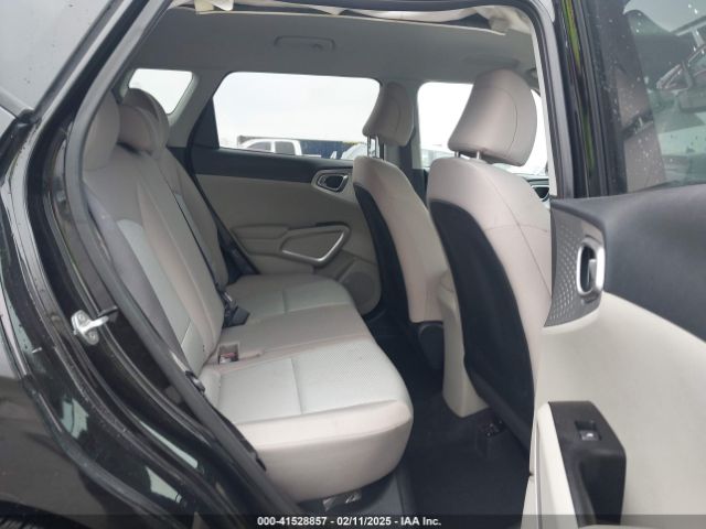 KNDJ23AU5N7810935 KIA SOUL LX