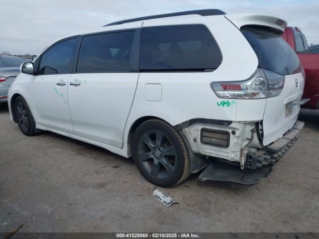 5TDXK3DC1GS714094 Toyota Sienna Se 8 Passenger
