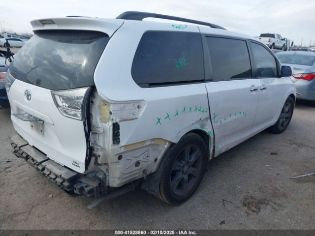 5TDXK3DC1GS714094 Toyota Sienna Se 8 Passenger