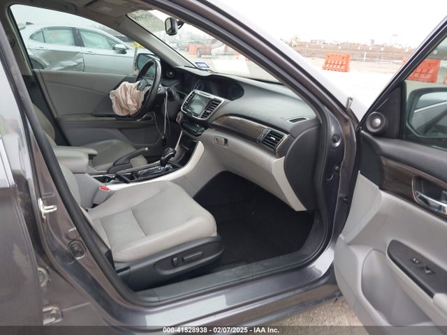 1HGCR2F8XHA227716 Honda Accord Ex-l
