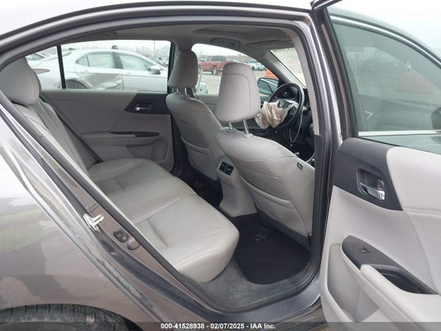 1HGCR2F8XHA227716 Honda Accord Ex-l