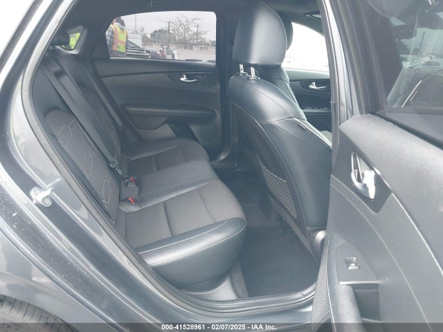 KIA Forte Gt-line 2021 3KPF34AD8ME332677 Image 8
