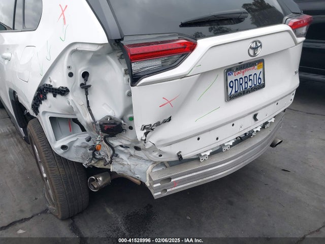 Toyota Rav4 Xle 2022 2T3W1RFV8NC211823 Image 6