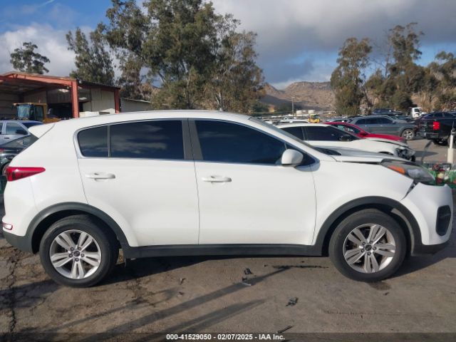 KNDPM3AC9H7142198 KIA Sportage Lx