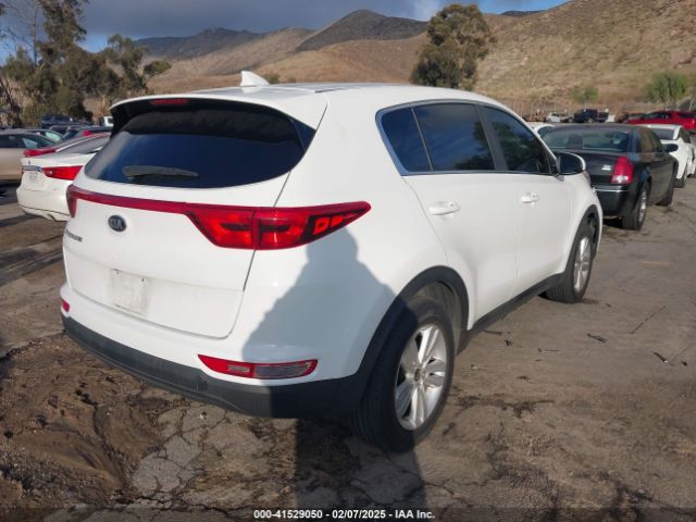 KNDPM3AC9H7142198 KIA Sportage Lx