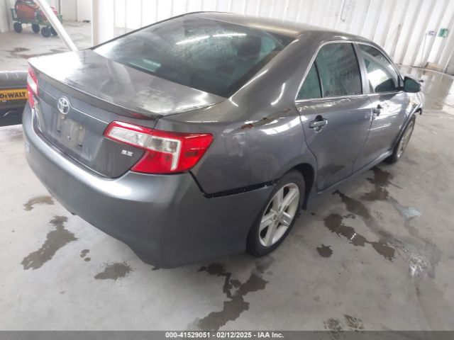 4T1BF1FK9EU402889 Toyota CAMRY SE