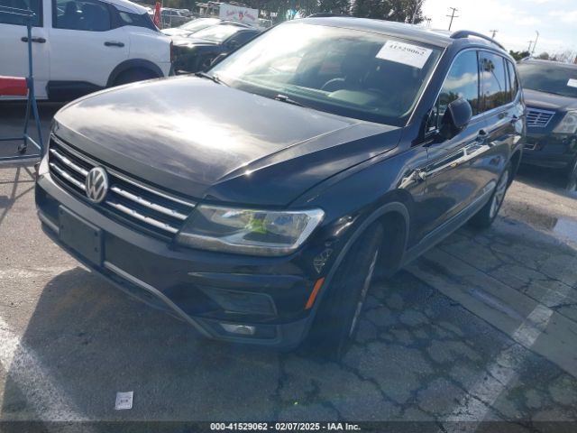3VV3B7AX0JM002858 Volkswagen Tiguan 2.0t Se/2.0t Sel
