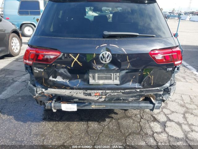 3VV3B7AX0JM002858 Volkswagen Tiguan 2.0t Se/2.0t Sel