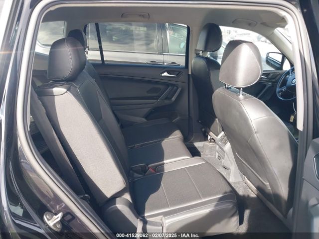 3VV3B7AX0JM002858 Volkswagen Tiguan 2.0t Se/2.0t Sel