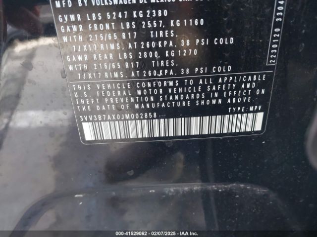 3VV3B7AX0JM002858 Volkswagen Tiguan 2.0t Se/2.0t Sel
