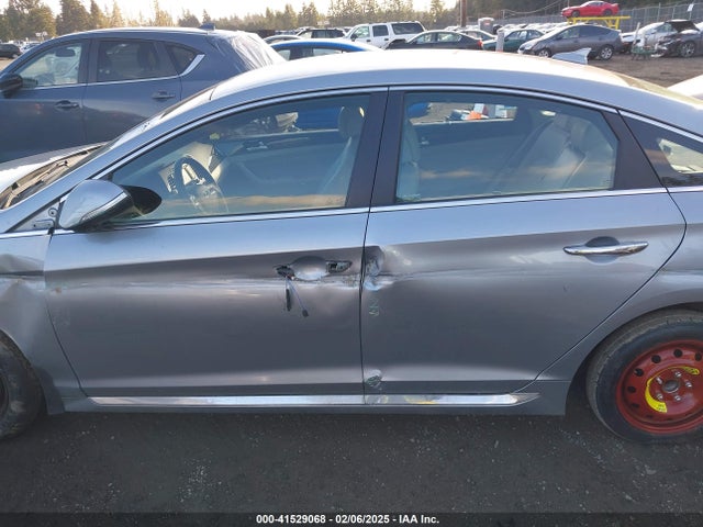 Hyundai Sonata Limited 2015 5NPE34AFXFH195561 Image 13