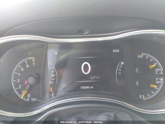 1C4RJEAG0KC603853 Jeep Grand Cherokee Laredo E 4x2